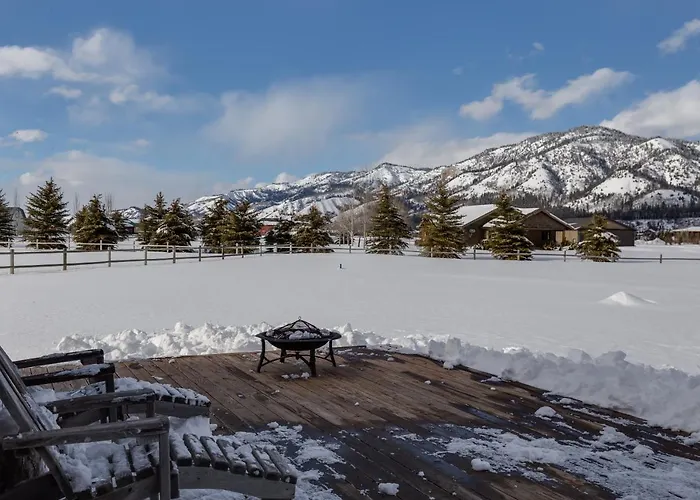 Airspace By Kabino Airpark Foosball Garage Satellite 度假居 阿尔派恩