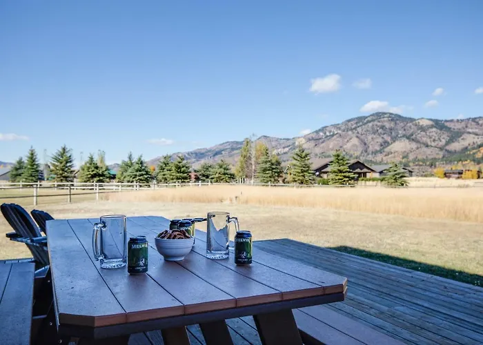 Holiday home Airspace By Kabino Airpark Foosball Garage Satellite Alpine